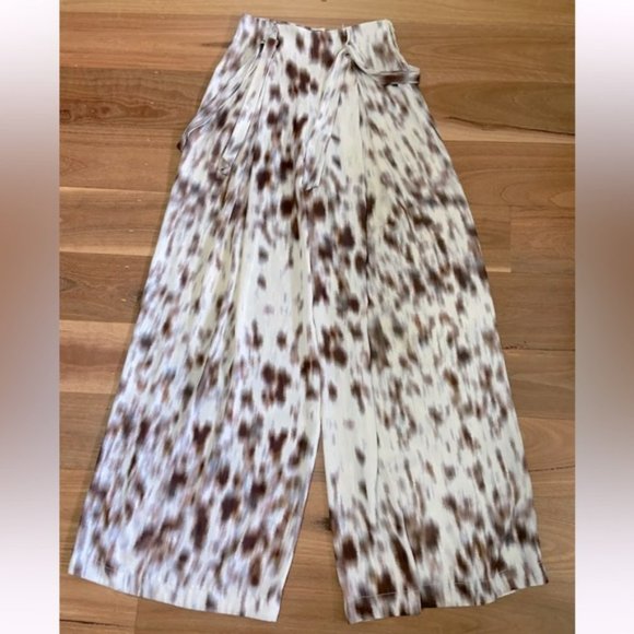 SHEIKE Snow Leopard Print High Waisted Wide Leg Palazzo Pants - Picture 3 of 10